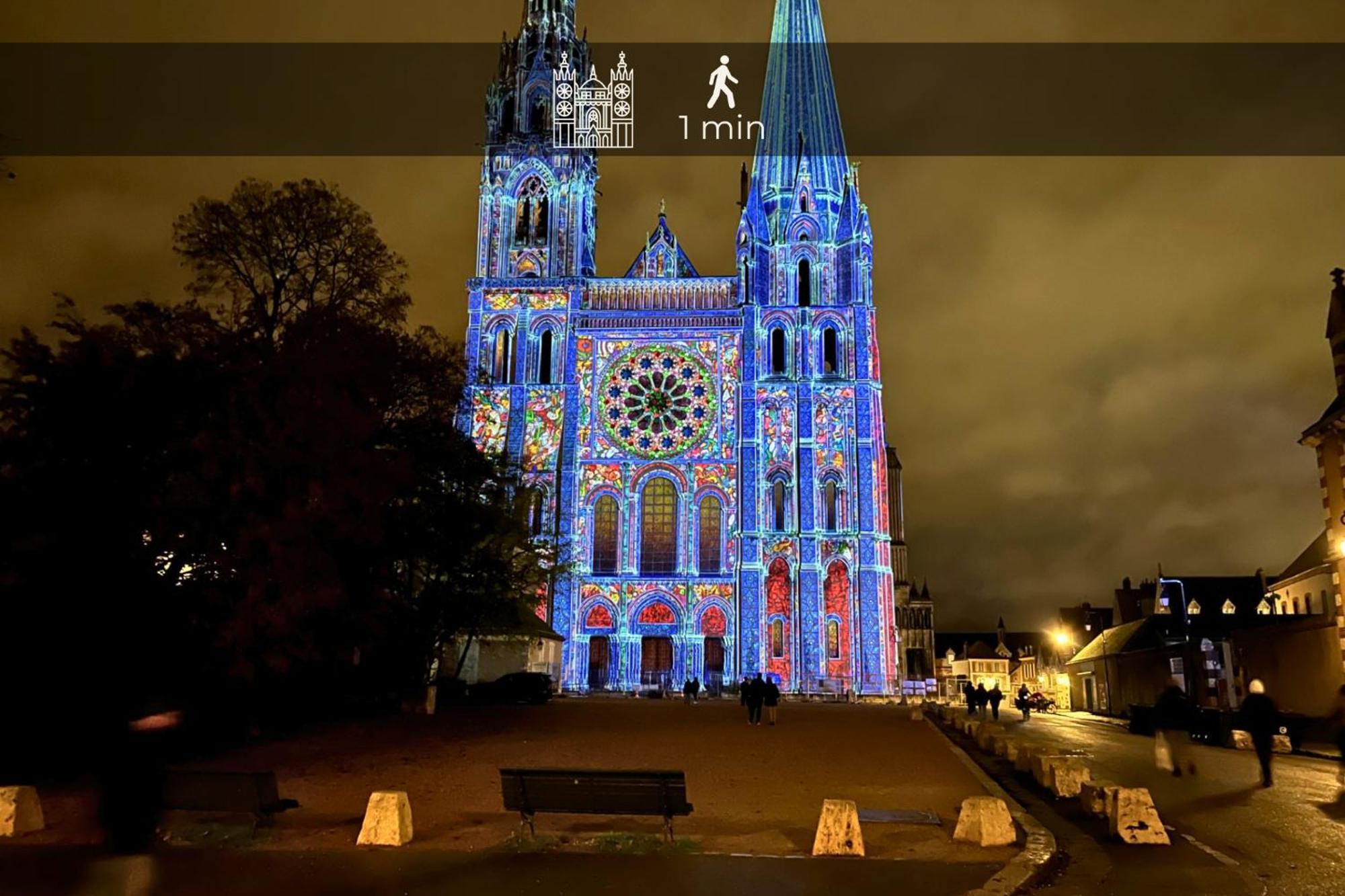 Henri En Scene - Charme & Confort En Hypercentre Chartres - Au Pied De La Cathedrale Exterior photo